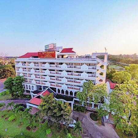 Phuphanplace Hotel Ban Phang Khwang Tai Exterior foto